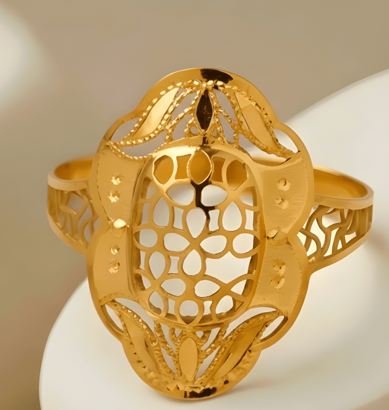 Elegant Gold Ring