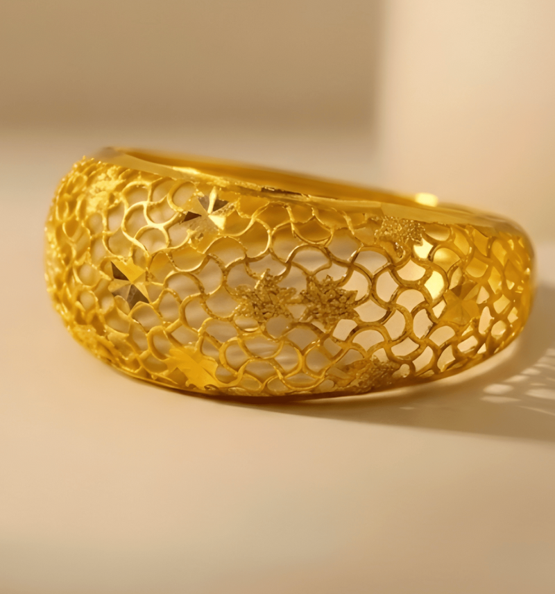 Elegant Gold Ring