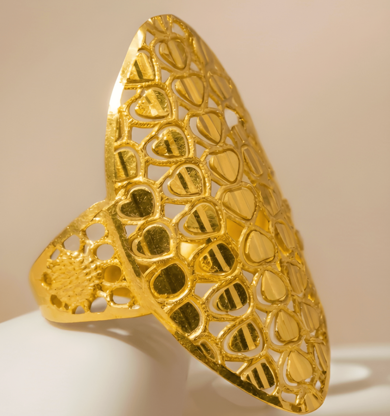 Elegant Gold Ring